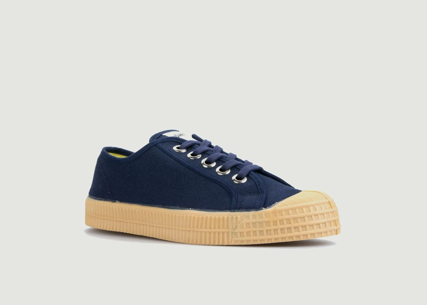 Novesta Star Master Sneakers - Classic Men's Shoes for Casual & Everyday Wear 3 Novesta Star Master Sneakers