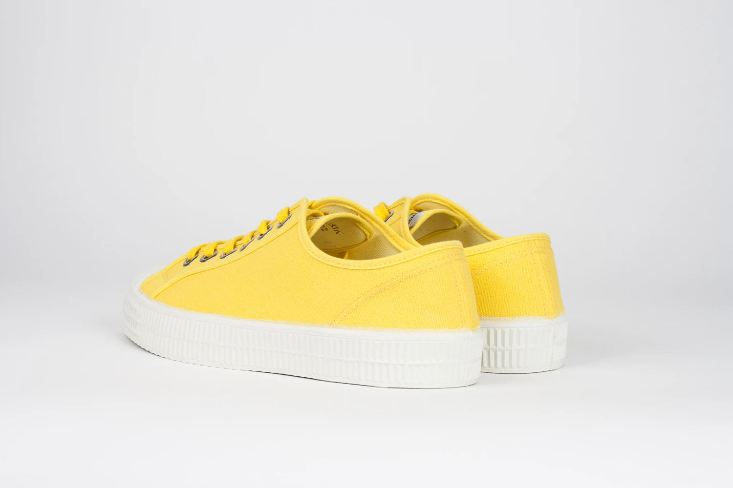 Novesta Star Master Classic 68 Yellow Sneaker - Women's Retro Casual Shoes 7 Novesta Star Master Classic 68 Yellow Sneaker