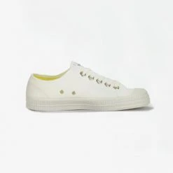 Novesta Star Master White Sneakers โ Classic Men's Casual Shoes 7 Novesta Star Master White Sneakers